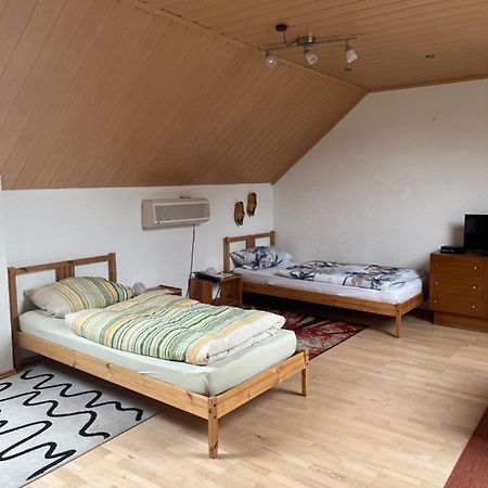 Monteurzimmer-Graf Nidda Ngoại thất bức ảnh