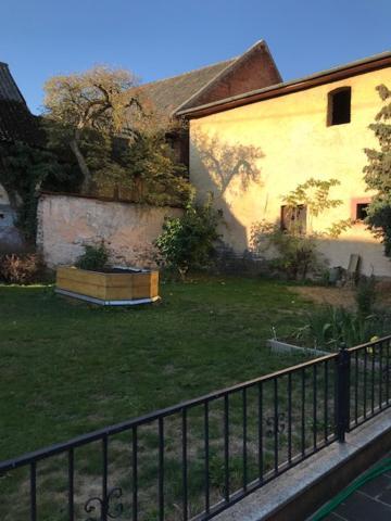 Monteurzimmer-Graf Nidda Ngoại thất bức ảnh